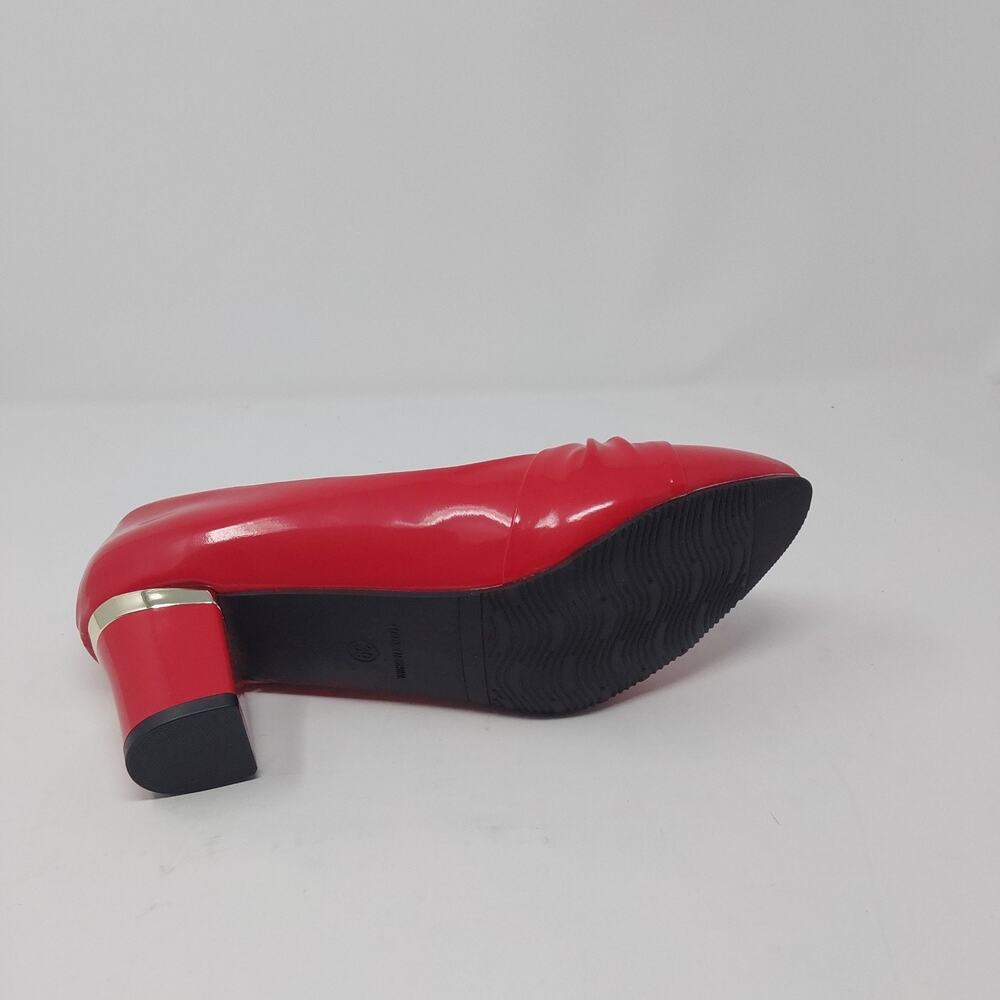 Women’s Red Patent Leather Low Heel Pumps Size 39 Rhinestone Accent - Picture 14 of 15